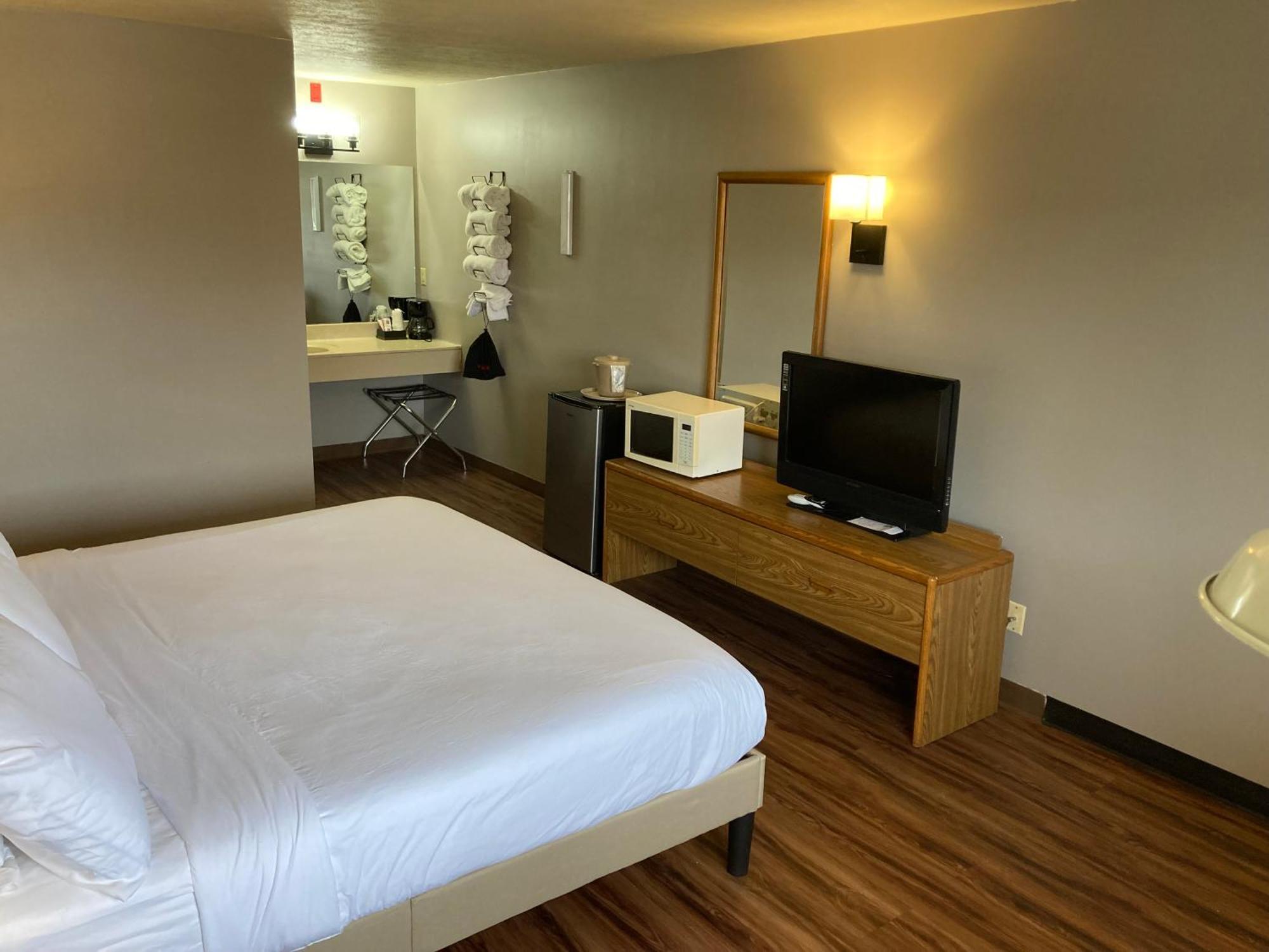 Valley Inn And Suites French Lick Eksteriør billede