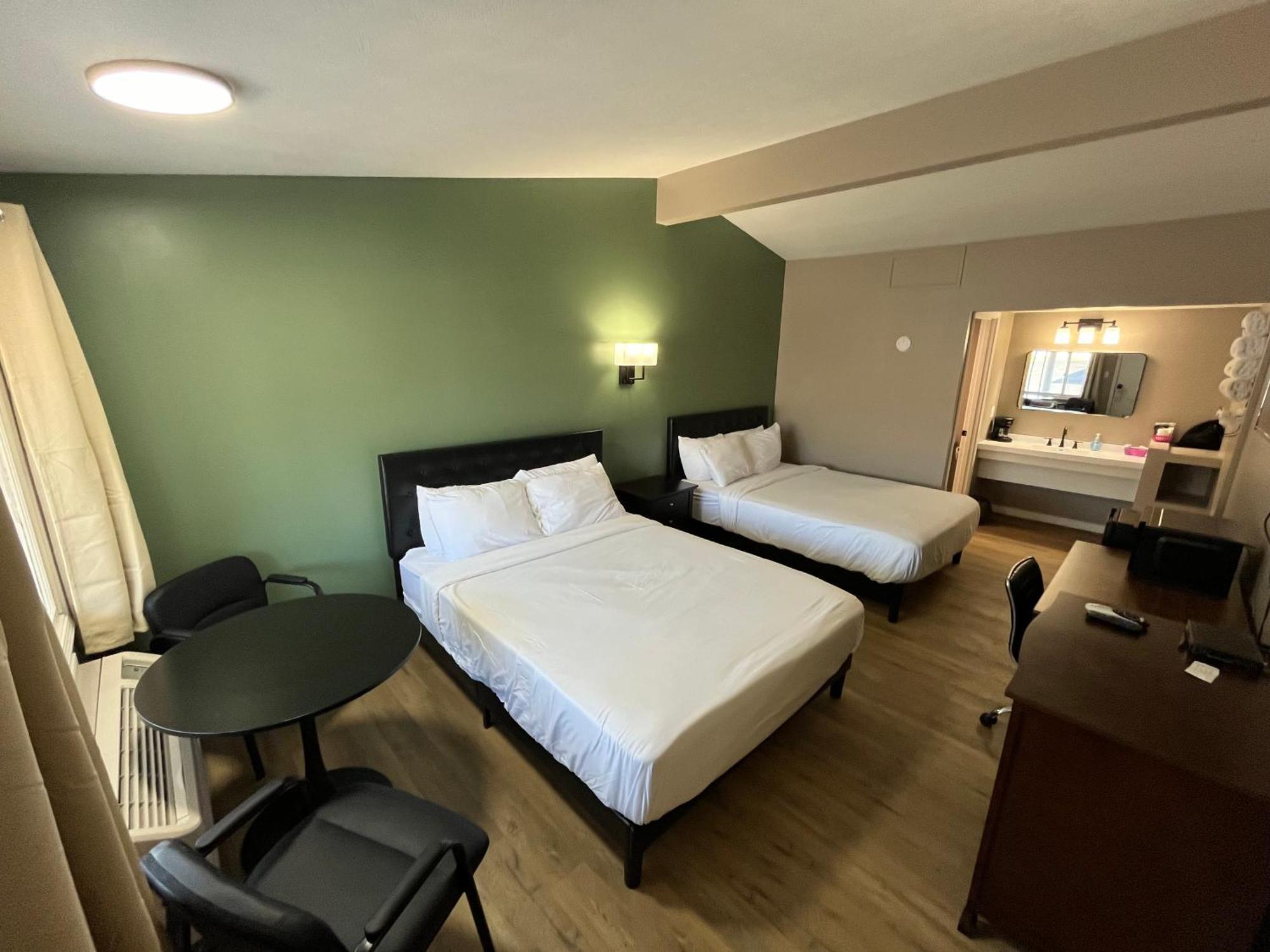 Valley Inn And Suites French Lick Eksteriør billede